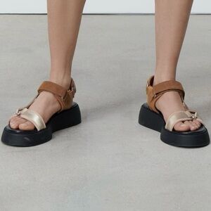 Zara Flat Strappy Dads Sandals Brown Sporty Style Thick Sole Women’s Size 36